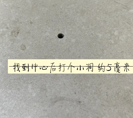 姜堰瓷砖空鼓维修公司专业解答在瓷砖铺贴过程中，如果砂料搅拌不均匀，将会带来以下问题